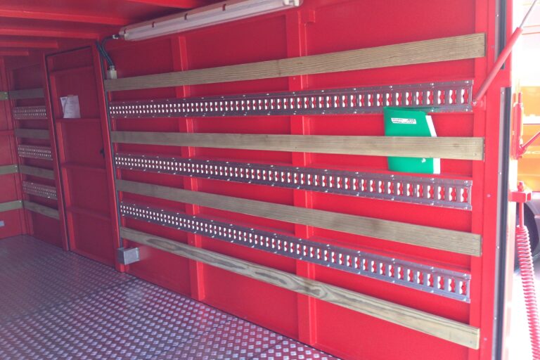 Materiaalcont met bindrails