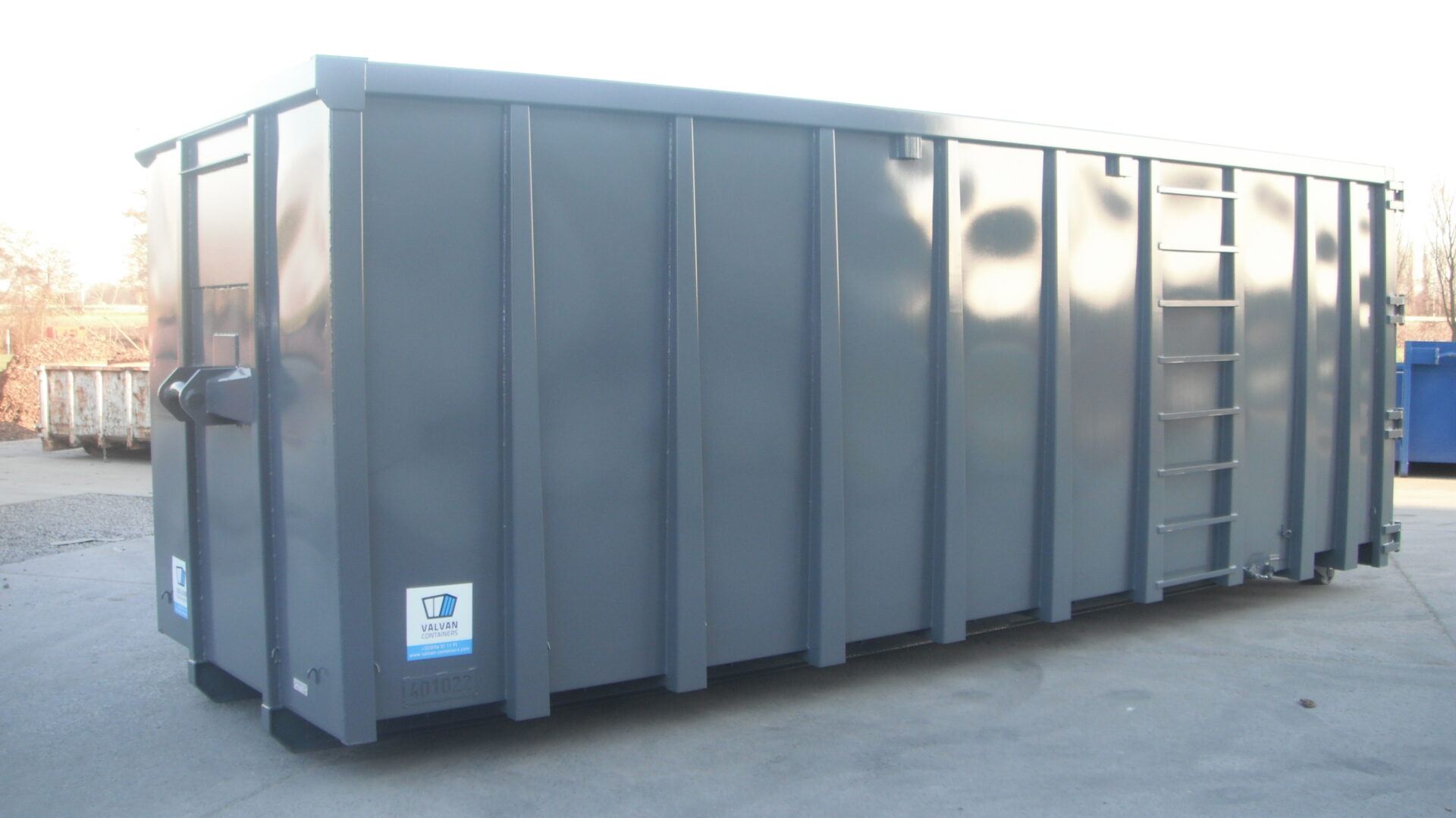 Afbraak- en schrootcontainers | Machines | Valvan Containers